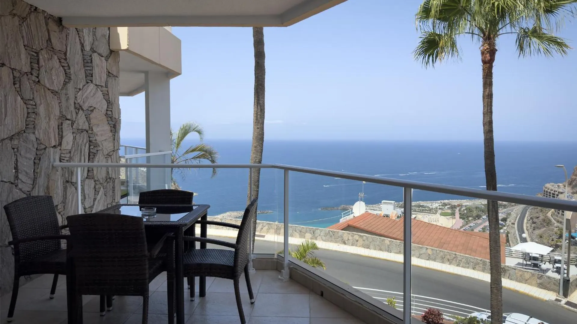 Holiday Club Vista Amadores 4*,
